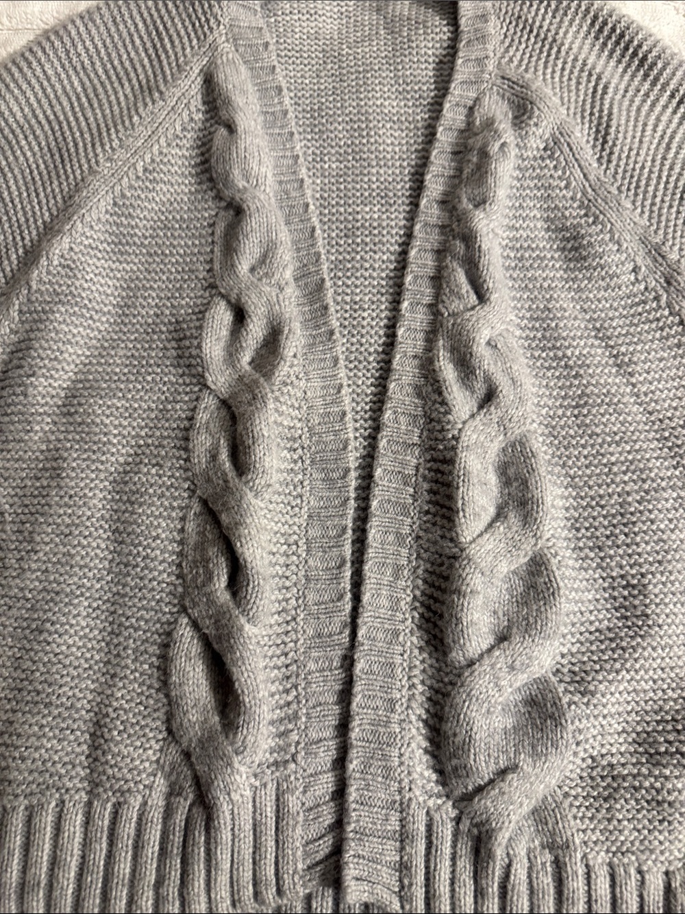 GAP Light Gray Cable-Front Open Cardigan - Picture 3 of 4